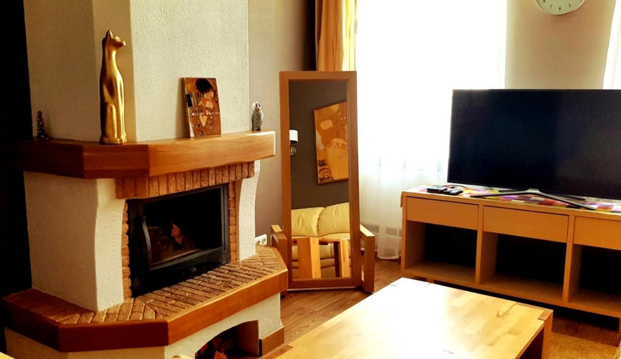 Apartamento Gustav House Daugavpils Exterior foto